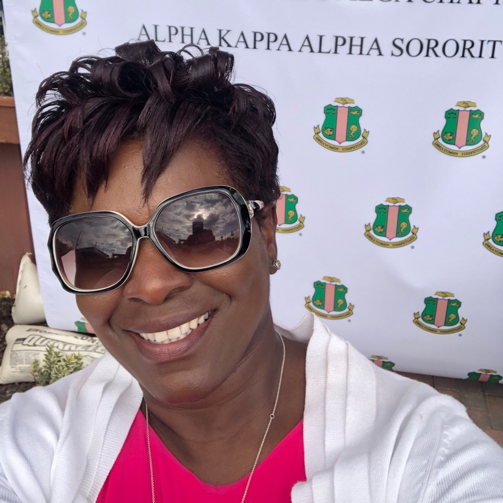 Meet your Posher, Lashawn